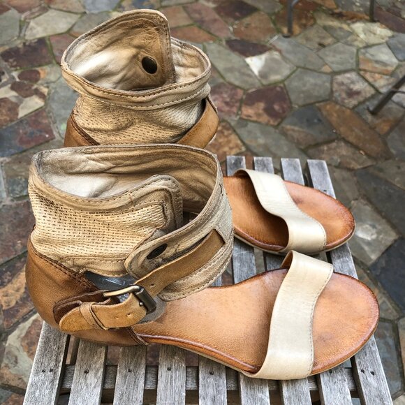 Miz Mooz Verona Collection Leather Sandals - Picture 3 of 8